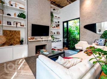 5b208e0b · Casa, 4 dormitórios, 238 m², em Vila Ipiranga
