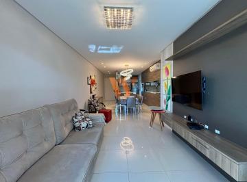 Apartamento · 120m² · 3 Quartos · 2 Vagas · APARTAMENTO com 3 SUÍTES para ALUGUEL ANUAL – em Jurerê In!