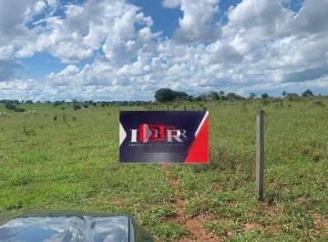c7c79dccad5c7b5e35035122f51a7d761378f815 · Fazenda em Ribas do Rio Pardo