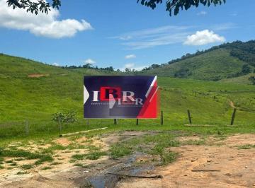 d78de987d2eabe5be54c62d07c72d70b647b5ba3 · Fazenda em Poços de Caldas - MG