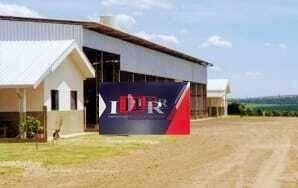 f67ea05d70475ea526b971e42269eeb065565d31 · Fazenda em Itirapina SP