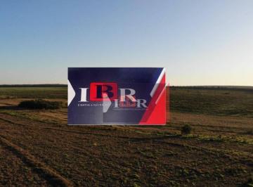 ee9f645437aad074ffed2d97937c7ebb21171abd · Fazenda em Dois Irmãos do Buriti - MS