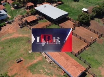 d9ad950b747654c5b0306a3ff69b8ec5f9dab113 · Fazenda em Iturama - MG