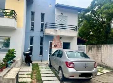 Casa · 130m² · 3 Quartos · 2 Vagas · Casa em Condomínio Fechado Próxima à Granja Viana – Grande Oportunidade no Km21