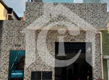 Casa de 6 quartos, Diadema · Imóvel de renda à venda em Diadema com 5 casas e salão comercial – rendimento garantido