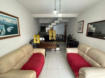 Casa · 152m² · 4 Quartos · 2 Vagas · Sobrado no Bacacheri | 4 dormitórios | 3 vagas