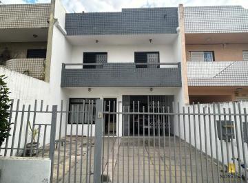 Casa · 152m² · 4 Quartos · 2 Vagas · Sobrado no Bacacheri | 4 dormitórios | 3 vagas