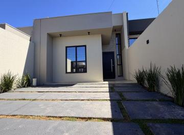 Casa de 3 quartos, Cascavel · Casa no Paraíso Tropical Nova com 1 suíte e 2 quartos, Cascavel PR.