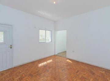 7b49c9ae-f855-4361-b8d5-f1d14351f2fc · Deslumbrante casa para venda em Vila Monumento com 4 quartos, sendo 2 suítes, 188m²