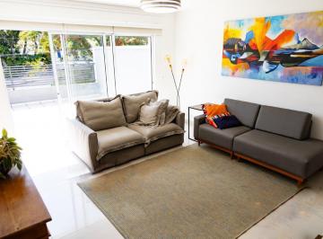 2ab7d708-454a-4f28-ad76-0f28923cd034 · Atraente sobrado para venda em Vila Marari com 3 quartos, sendo 2 suítes, 144m²
