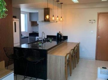 Apartamento · 70m² · 3 Quartos · 2 Vagas · Maravilhoso apartamento com 3 quartos, suite, 2 vagas, PORTEIRA FECHADA!