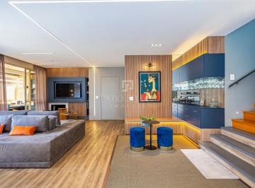 Apartamento · 233m² · 3 Quartos · 2 Vagas · Cobertura Duplex com 233 m², 3 quartos sendo 3 suí