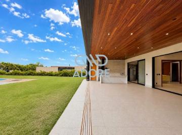 Casa · 550m² · 5 Quartos · 6 Vagas · Casa Nova para Aluguel no Condomínio Terras de São José II – Itu/SP | Mobiliada | Gramado amplo