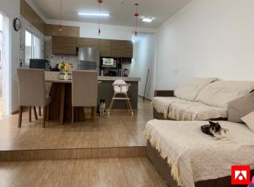 Casa · 140m² · 2 Quartos · 2 Vagas · Casa com 2 quartos, 1 suíte e 2 vagas à venda no Parque Novo Mundo em Americana 