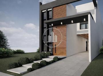 Casa · 137m² · 3 Quartos · 2 Vagas · Casa 3 Quartos com 1 Suíte e 137m² - Beira Rio