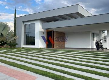 Casa · 242m² · 4 Quartos · 3 Vagas · Casa de alto padrão para locação no Condomínio Reserva da Mata