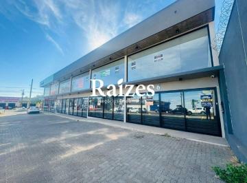 Comercial · 151m² · 4 Vagas · Loja Comercial de Esquina na av. Segismundo Pereira, bairro Santa Mônica, com150,78m² e Estacionamen