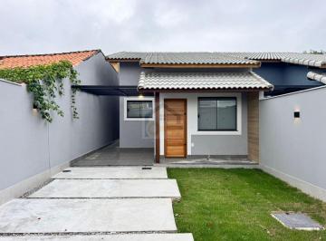 Casa · 90m² · 2 Quartos · 2 Vagas · Casa Padrão 1 quadra da Praia