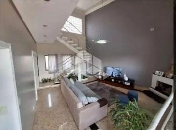 Casa · 380m² · 3 Quartos · 8 Vagas · Sobrado de Alto Padrão com 03 suites. área gourmet completa e 8 vagas na Zona Norte