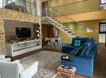 Casa · 330m² · 5 Quartos · 4 Vagas · Casa de Alto Padrãono Condomínio Ponte da Pedra Guararema-SP.
