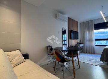 Apartamento · 32m² · 1 Quarto · 1 Vaga · STUDIO TOTALMENTE MOBILIADO E EQUIPADO NO CENTRO DE FLORIANÓPOLIS