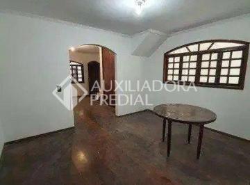 Casa · 220m² · 4 Quartos · 2 Vagas · Sobrado espaçoso e completo à venda no Rudge Ramos - São Bernardo do Campo!