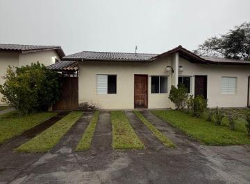 Casa de 2 quartos, Embu-Guaçu · Alugo casa em condomínio próximo ao centro do Cipo-Guaçu