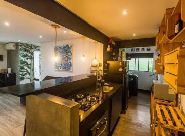 95aa0271-d8c5-4730-a30e-d5b7f781d3f0 · Aconchegante apartamento para venda em Vila Hamburguesa com 2 quartos, sendo 1 suíte, 70m²