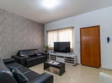 IMG_20260604_105323_000.jpeg · Excelente sobrado para venda em Chácara Inglesa com 4 quartos, sendo 1 suíte, 181m² - carlarodrigues