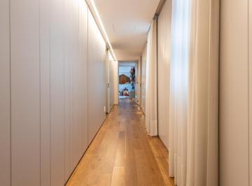 f8bc8300-e0ae-4e3a-a16d-ba2275f3e678 · Casa no condomínio Bothanica Alto de Pinheiros para venda com 4 quartos, sendo 4 suítes, 925m²