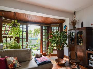 53a62c7c-6c88-4591-8263-9c0fd5fb0a0c · Excelente sobrado para venda em Sumaré com 4 quartos, sendo 2 suítes, 190m²