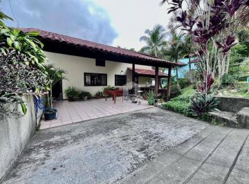 0229947aa87e6969adc54d88e7058ad5bf328c3d · Casa com 4 dormitórios sendo 2 suites à venda, 195 m² por R$ 750.000 - Pendotiba - Niterói/RJ