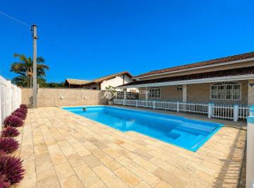 Casa · 164m² · 6 Quartos · 3 Vagas · Casa com piscina à venda na Pinheira, Palhoça/SC