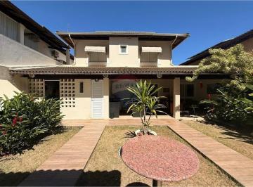 Casa · 180m² · 4 Quartos · 2 Vagas · Casa em condomínio fechado à venda em Patamares | 3 quartos | piscina privativa | alto padrão