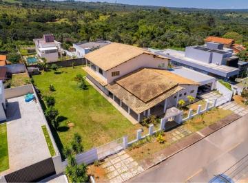 Casa · 800m² · 7 Quartos · Casa com 7 quartos e amplo terreno de 1.800m² no Taquari