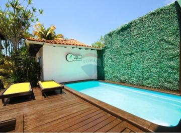 Comercial · 17 Quartos · 4 Vagas · Ponto Comercial de Hostel à venda no Centro de Búzios, RJ