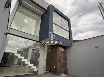 Casa · 100m² · 3 Quartos · 2 Vagas · Casa moderna e achonhegante no bairro São Pedro, em Ibirité