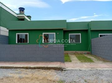 Casa · 70m² · 2 Quartos · 1 Vaga · Casa à Venda no Ambrósio - Garopaba/SC