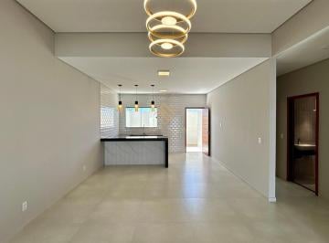 Casa · 135m² · 3 Quartos · 2 Vagas · Residência com excelente acabamento no Loteamento Violeta