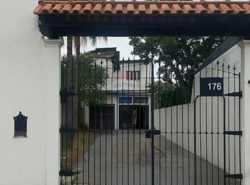 Comercial · 532m² · 8 Vagas · Imóvel Comercial para alugar em Vidigal de 532.00m² com 8 Garagens