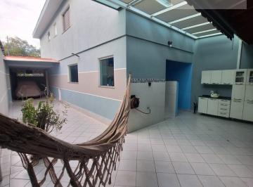 Casa · 175m² · 3 Quartos · 4 Vagas · Sobrado para venda em Canhema de 175.00m² com 3 Quartos, 1 Suite e 4 Garagens