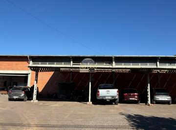 Foto 04 · Barracão Industrial à Venda em Três Coroas-RS, Bairro Sander, 1 Sala, 4 Banheiros, 450m² de Área