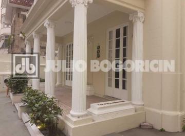 Casa · 289m² · 7 Quartos · 3 Vagas · Casa de rua :  / Residencial / Flamengo