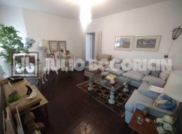 Apartamento · 221m² · 3 Quartos · 1 Vaga · Apartamento : Padrão / Residencial / Flamengo