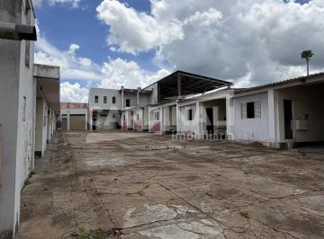 Comercial · 3000m² · 26 Vagas · Imóvel Comercial para venda em Jardim Guanabara de 3000.00m² com 26 Garagens