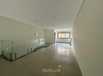 Comercial · 177m² · 4 Vagas · Sala Comercial para alugar em Centro de 177.00m² com 4 Garagens
