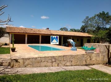 Rural · 1237m² · 2 Quartos · 9 Vagas · Fazenda / Sítio para venda em Santa Branca de 1237.00m² com 2 Quartos, 1 Suite e 9 Garagens