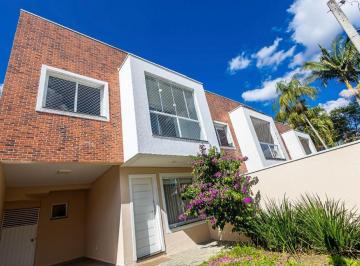 Casa · 109m² · 3 Quartos · 2 Vagas · Sobrado para alugar em Tingui de 109.00m² com 3 Quartos, 1 Suite e 2 Garagens