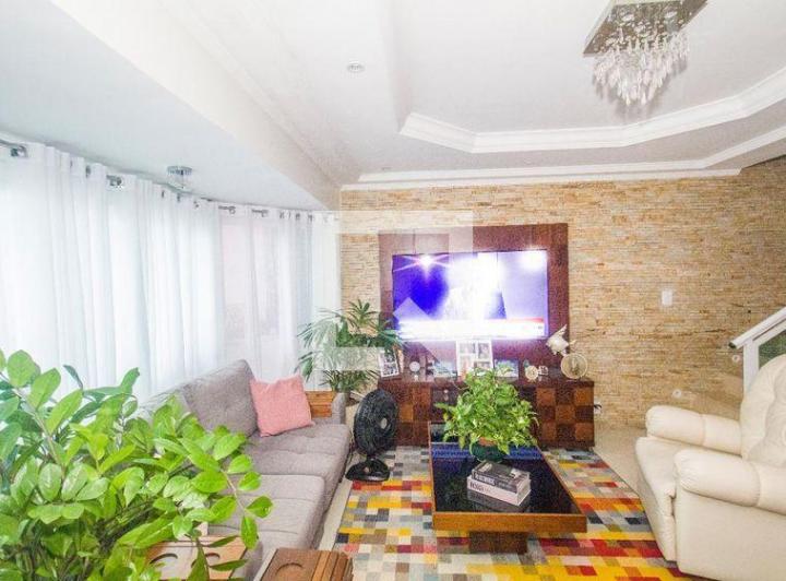 Foto do imóvel - Casa mobiliada para aluguel com 4 quartos, quintal, garden e closet