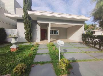 li8bm182yta2mju2owi2ywnk_md · Casa à Venda 3 suítes - Residencial Aldeia da Mata